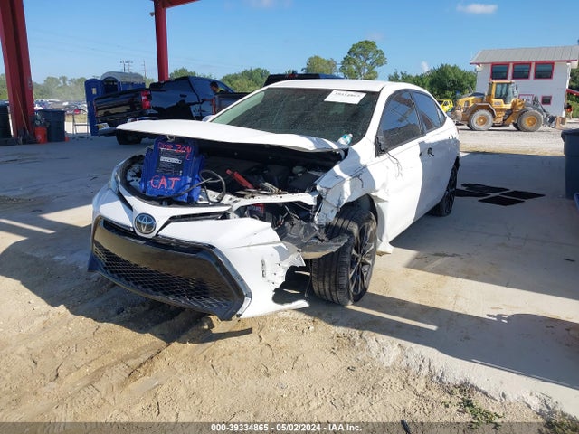 Toyota COROLLA SE 2019 5YFBURHE7KP881631 Image 2