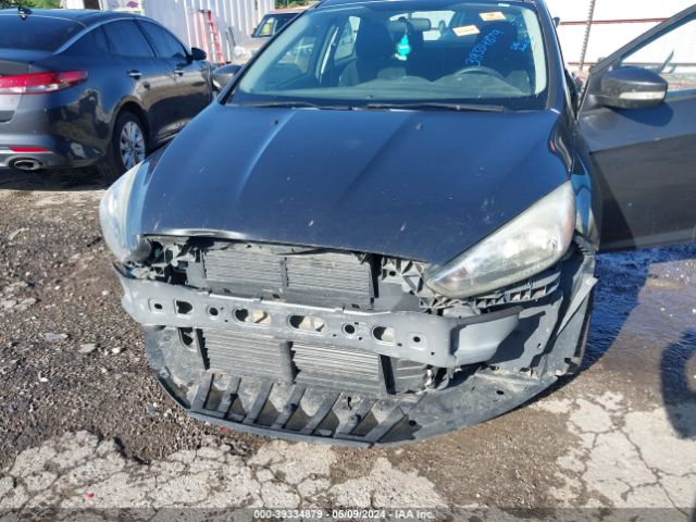 1FADP3F21GL360268 Ford FOCUS SE
