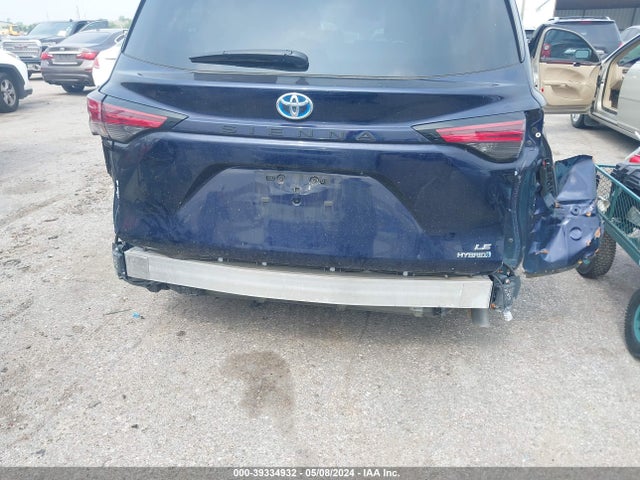 Toyota SIENNA LE 2022 5TDKRKEC5NS124668 Image 6