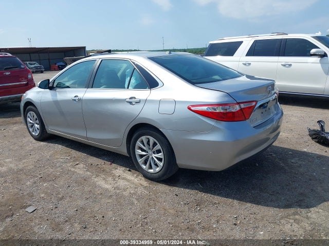Toyota CAMRY LE 2017 4T1BF1FKXHU296960 Image 3