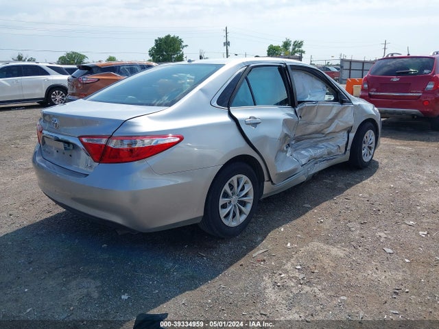 Toyota CAMRY LE 2017 4T1BF1FKXHU296960 Image 4