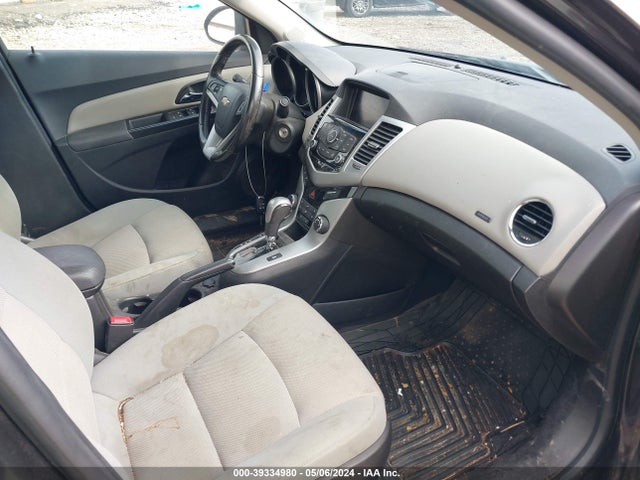 Chevrolet Cruze 1lt Auto 2014 1G1PC5SB1E7330271 Image 5