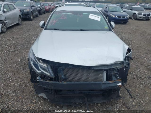 5XXGT4L38LG422703 KIA Optima Lx