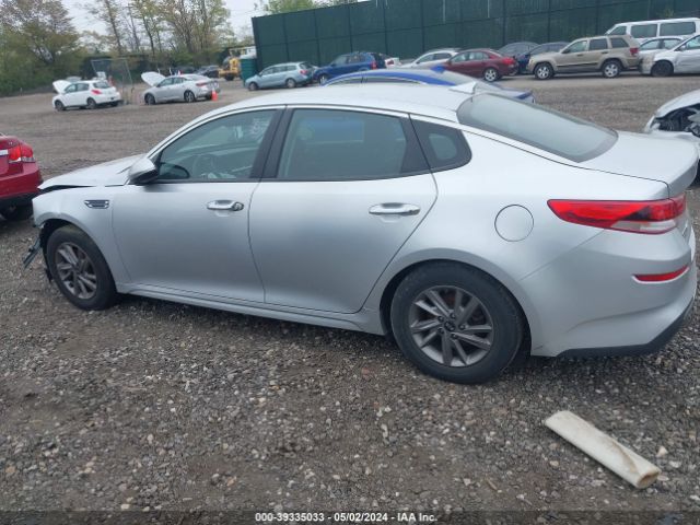 5XXGT4L38LG422703 KIA Optima Lx