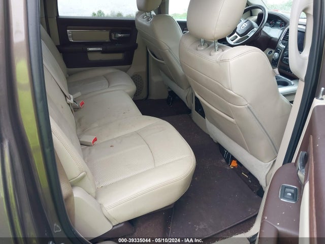RAM 1500 Laramie  4x4 5'7 Box 2018 1C6RR7NT4JS237287 Image 8