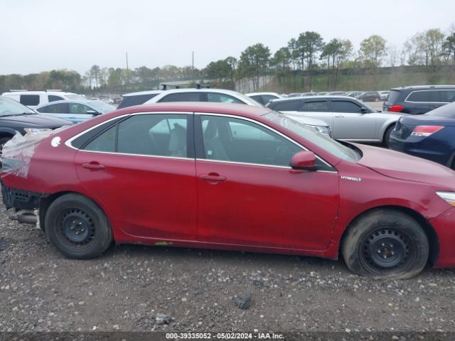 4T1BD1FK3FU165145 Toyota Camry Hybrid Le