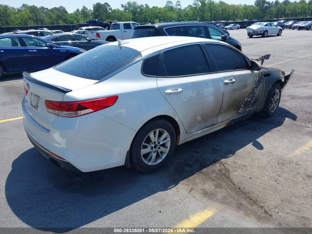 KIA Optima Lx 2018 5XXGT4L39JG235905 Image 4