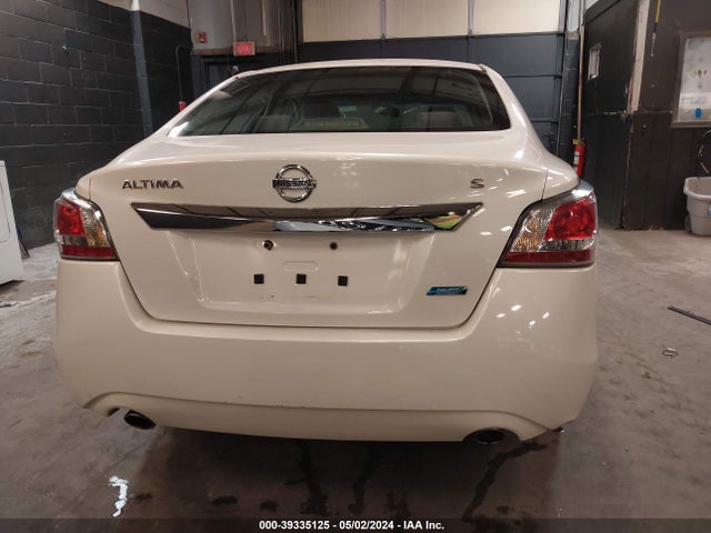 Nissan Altima 2.5 S 2014 1N4AL3AP5EN359742 Image 16