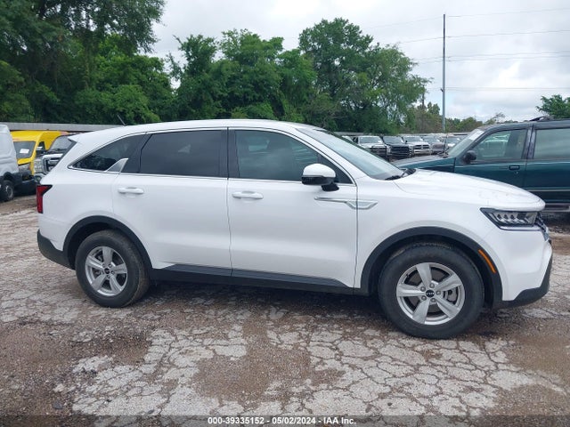 KIA SORENTO LX 2022 5XYRG4LC5NG157945 Image 13