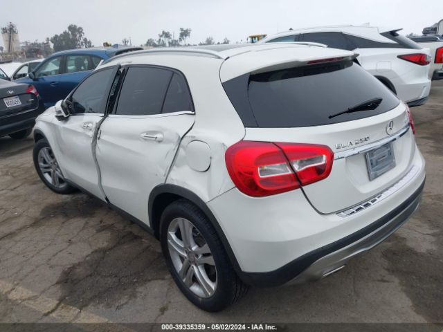 WDCTG4GB1FJ120720 Mercedes-Benz Gla 250 4matic