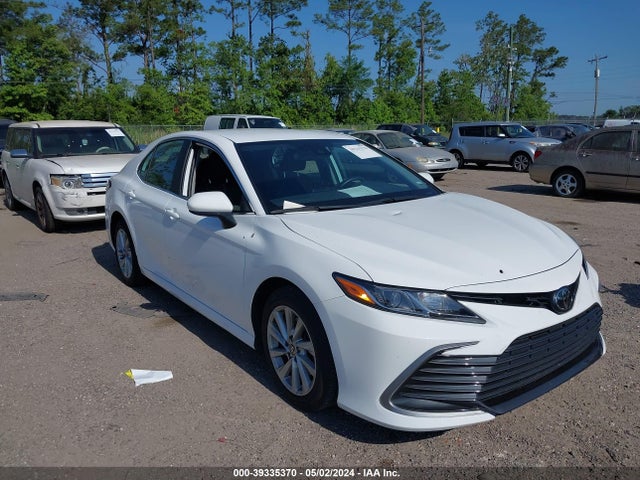 Toyota CAMRY LE 2022 4T1C11AK7NU666266 zdjęcie główne