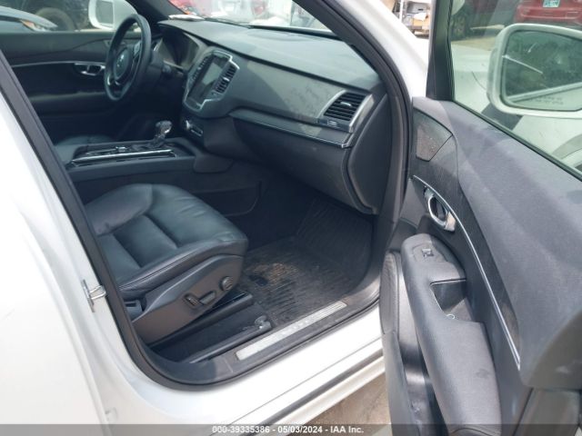 YV4102CK8L1601651 Volvo Xc90 T5 Momentum 7 Passenger