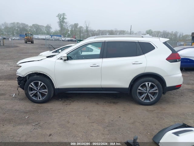 Nissan ROGUE SV 2019 5N1AT2MVXKC750371 Image 14