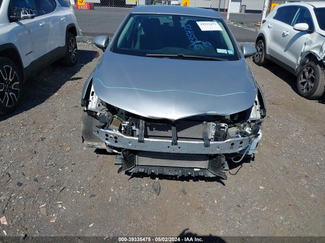 Chevrolet Cruze Lt Auto 2018 3G1BE6SM0JS524247 Image 6