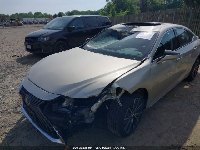 58ADA1C18RU046629 Lexus ES 300H