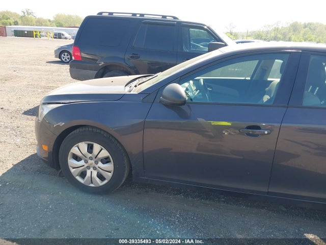 Chevrolet Cruze Ls Auto 2014 1G1PA5SG9E7477634 Image 14