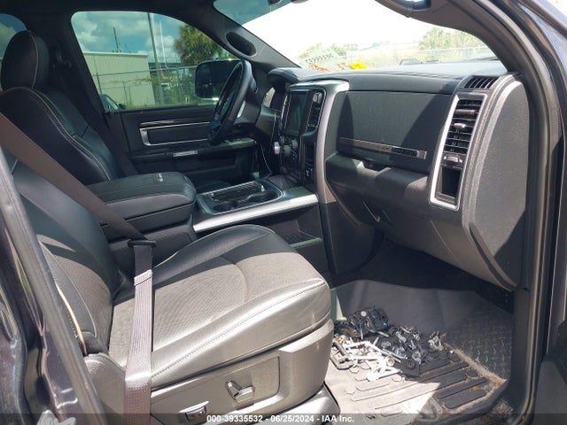 RAM 1500 Limited  4x4 5'7 Box 2017 1C6RR7PT2HS563497 Image 5