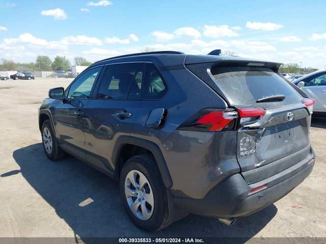 Toyota RAV4 LE 2019 2T3K1RFV7KW054567 Image 3