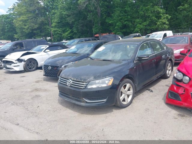 1VWAT7A33EC032926 Volkswagen Passat 1.8t Wolfsburg Edition