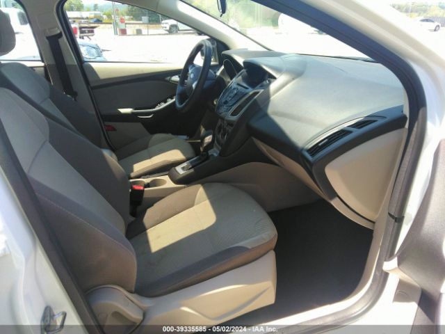 1FADP3K23EL295264 Ford FOCUS SE
