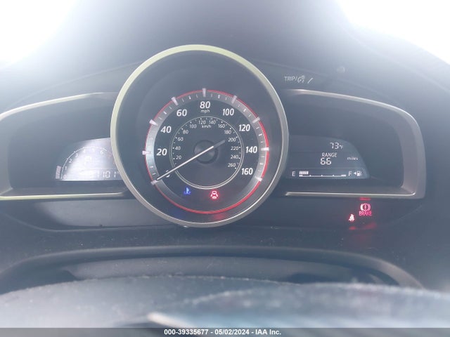 Mazda Mazda3 I Touring 2016 JM1BM1W79G1315133 Image 7