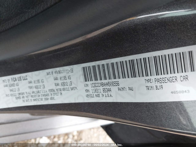 Chrysler 200 Limited Platinum 2017 1C3CCCABXHN506556 Image 9