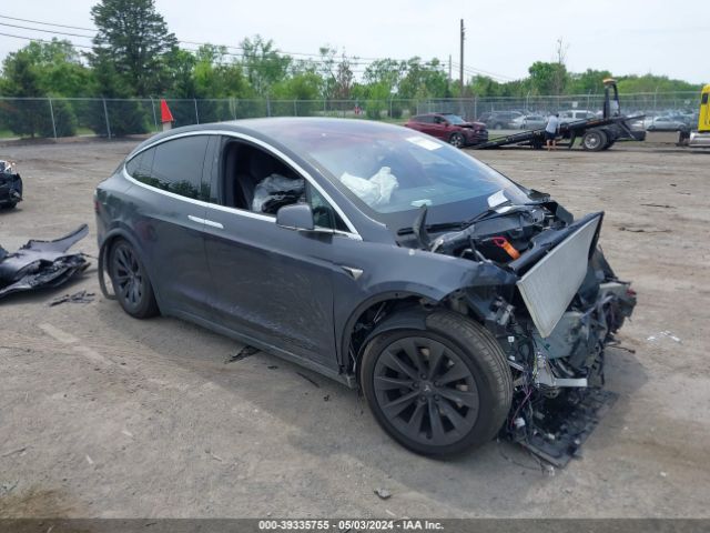 Продажа на аукционе авто 2018 Tesla Model X 100d/75d/p100d, vin: 5YJXCAE21JF125680, номер лота: 39335755