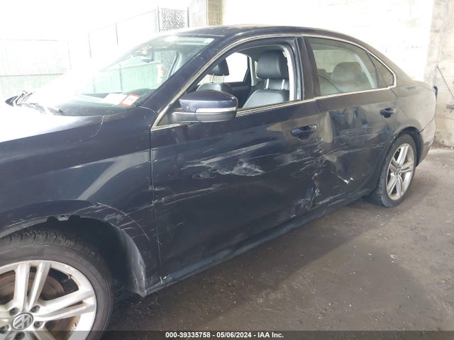 1VWBT7A36EC099217 Volkswagen Passat 1.8t Se