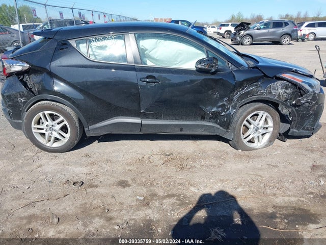 Toyota C-HR LE 2021 NMTKHMBX7MR119491 Image 12