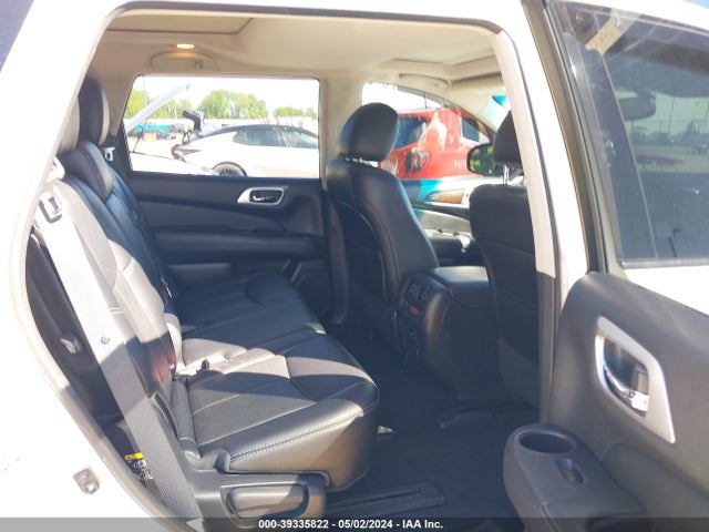 Nissan Pathfinder Platinum 2015 5N1AR2MN1FC653452 Image 8