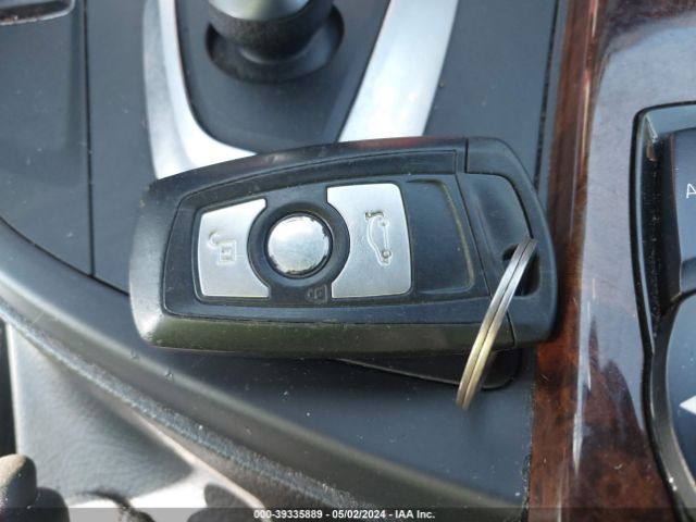 WBA3C3C58EF985498 BMW 320i Xdrive