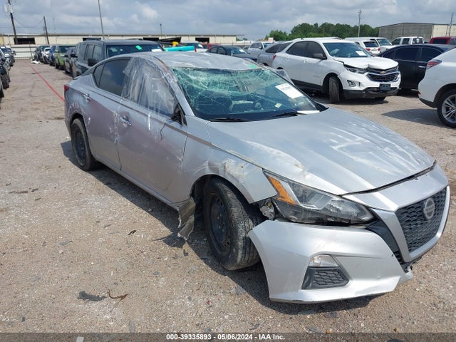 2019 1N4BL4BV5KC146563 main image