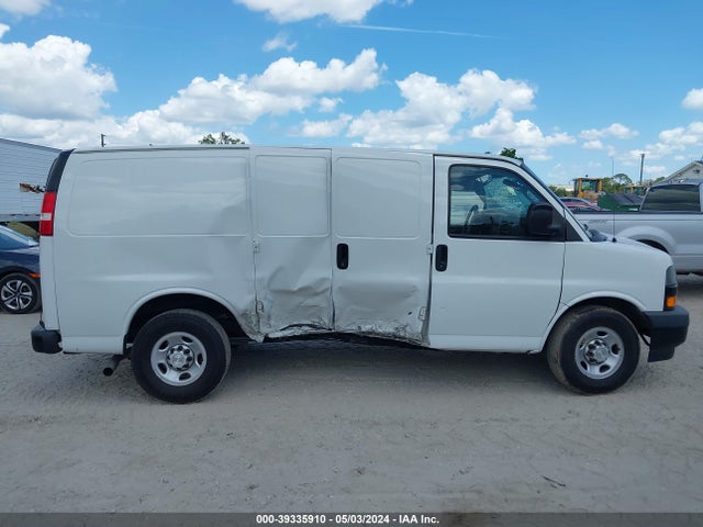 Chevrolet Express 2500 Work Van 2019 1GCWGAFG8K1353664 Image 12
