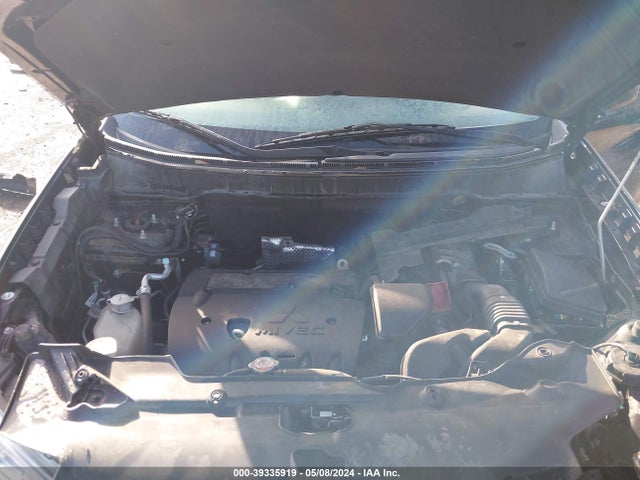 4A4AR3AW8FE037039 Mitsubishi Outlander Sport Es