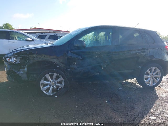 4A4AR3AW8FE037039 Mitsubishi Outlander Sport Es