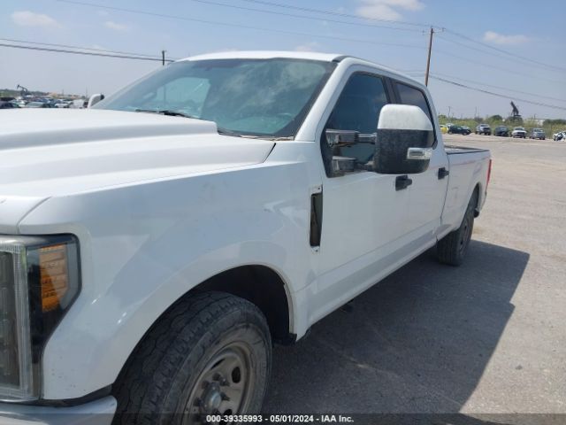 1FT7W2A61HEE94945 Ford F-250 Xl