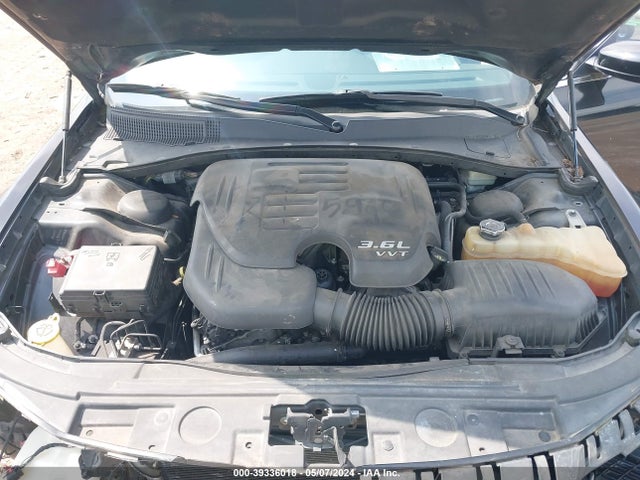 Chrysler 300 2014 2C3CCAAG9EH156759 Image 10