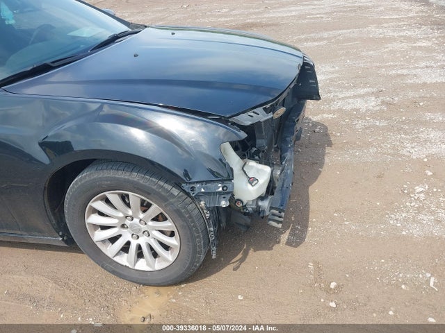 Chrysler 300 2014 2C3CCAAG9EH156759 Image 12