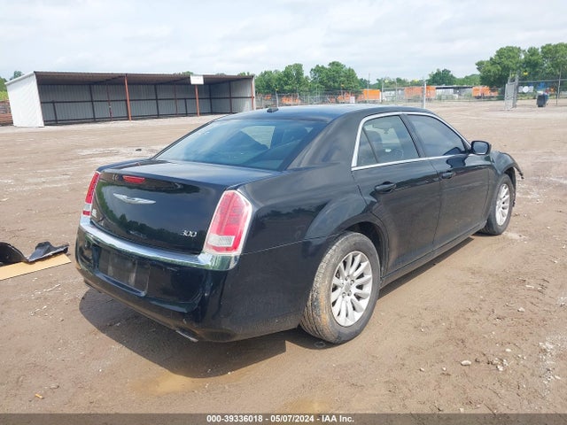 Chrysler 300 2014 2C3CCAAG9EH156759 Image 4