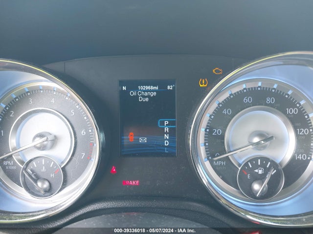 Chrysler 300 2014 2C3CCAAG9EH156759 Image 7
