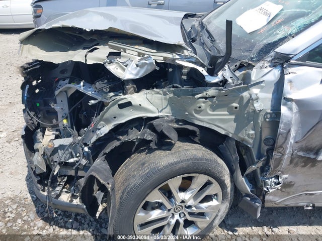 Toyota Rav4 Xle Premium 2021 2T3C1RFV2MC111735 Image 19