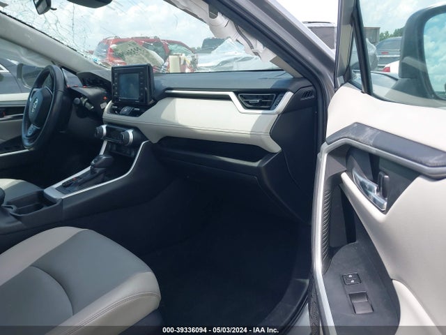 Toyota Rav4 Xle Premium 2021 2T3C1RFV2MC111735 Image 5