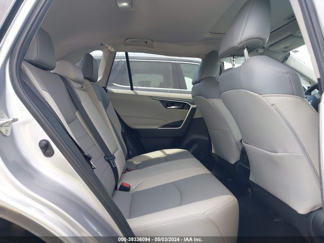 Toyota Rav4 Xle Premium 2021 2T3C1RFV2MC111735 Image 8