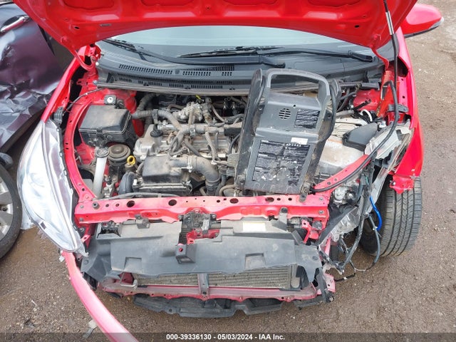 Toyota Prius C One 2017 JTDKDTB33H1593753 Image 10