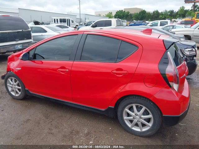 Toyota Prius C One 2017 JTDKDTB33H1593753 Image 14