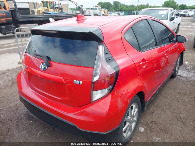 Toyota Prius C One 2017 JTDKDTB33H1593753 Image 4