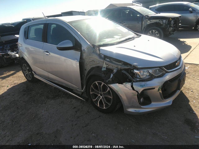 Chevrolet Sonic Lt Auto 2017 1G1JD6SHXH4176436 головне зображення