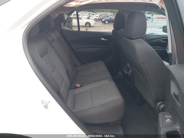 Chevrolet EQUINOX LT 2018 2GNAXJEV8J6123832 Image 8
