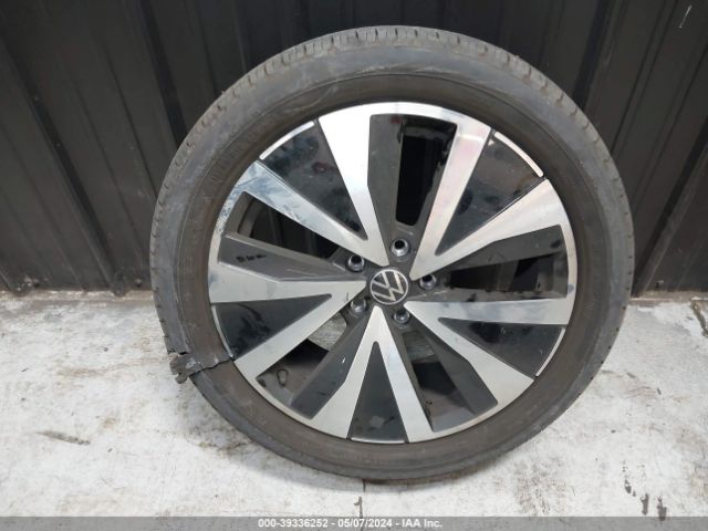 3VVLX7B21NM013684 Volkswagen Taos 1.5t Se