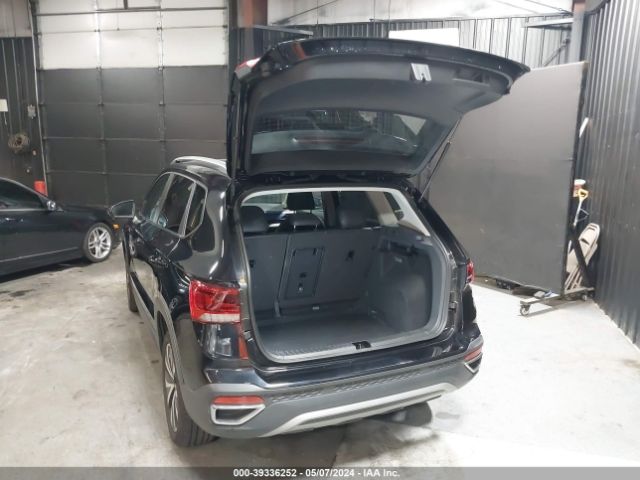3VVLX7B21NM013684 Volkswagen Taos 1.5t Se